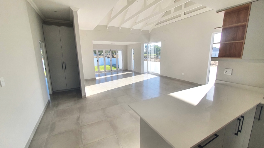 3 Bedroom Property for Sale in Shelley Point Western Cape